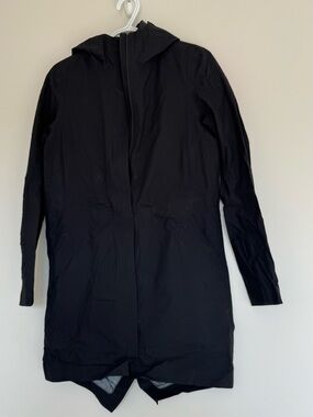 Lululemon Rain Haven Jacket *Insulated
Black